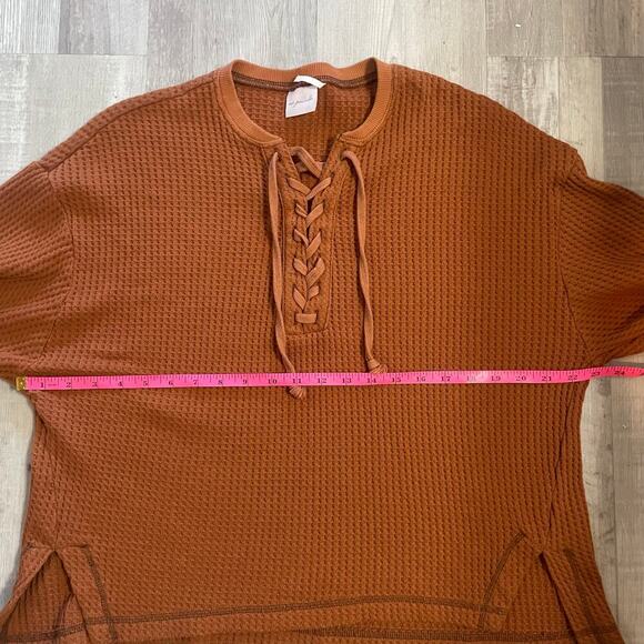 Out From Under Waffle Lace Up Front Boxy Henley from Urban Outfitters size Small - Picture 6 of 14